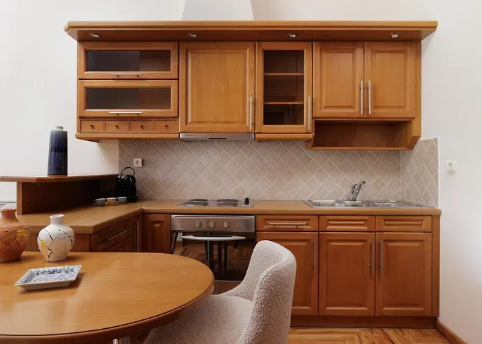 Liston\'S Central Suites